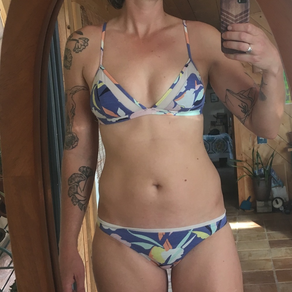 Roxy Bikini Set - image 3